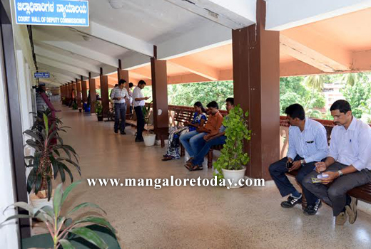 State Govt staff boycott work demanding end to pay disparities 1